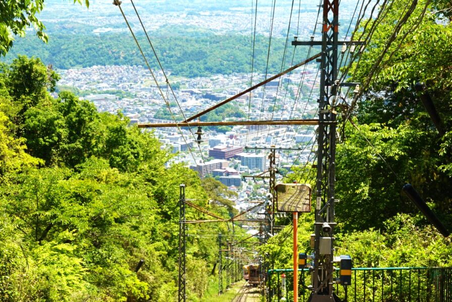 生駒ケーブル・霞ヶ丘駅