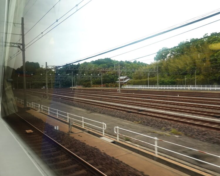 ビスタカー　車窓（青山駅）