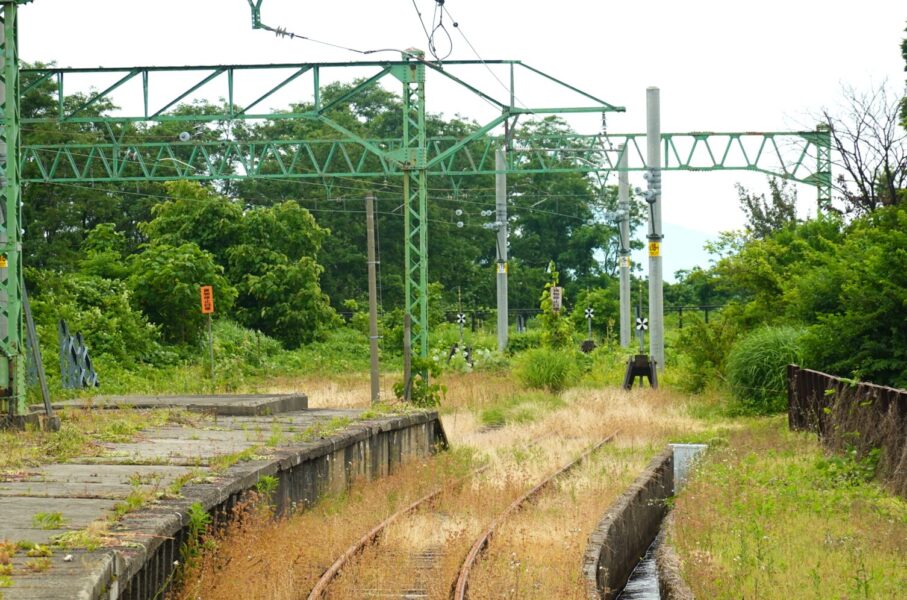 えちごトキめき鉄道　二本木駅　末端部