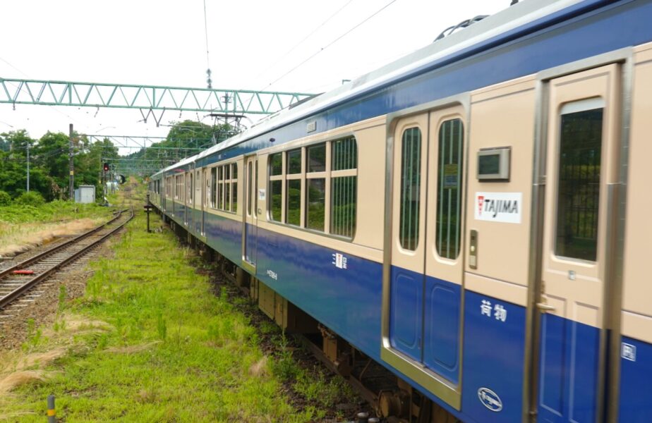 えちごトキめき鉄道　二本木駅