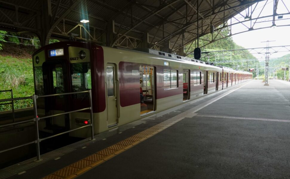 近鉄吉野線　吉野口駅