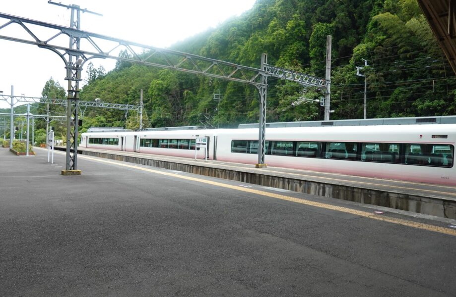 近鉄吉野線　吉野口駅